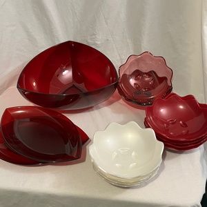 Beautiful 13 Piece Ruby and Pearl Tupperware Serving Set